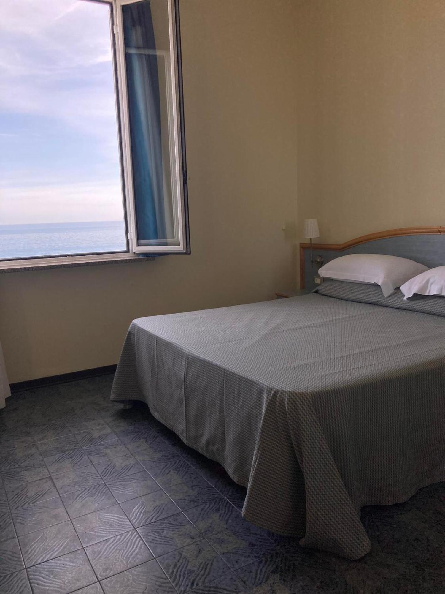 Hotel Savoy Varazze Extérieur photo