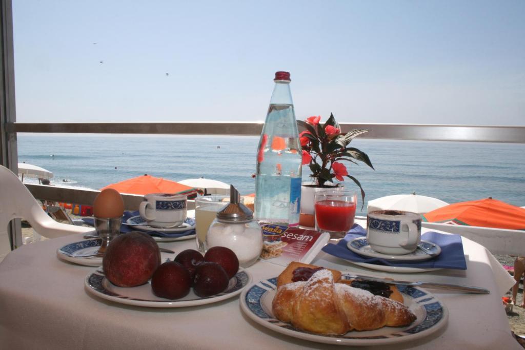 Hotel Savoy Varazze Extérieur photo